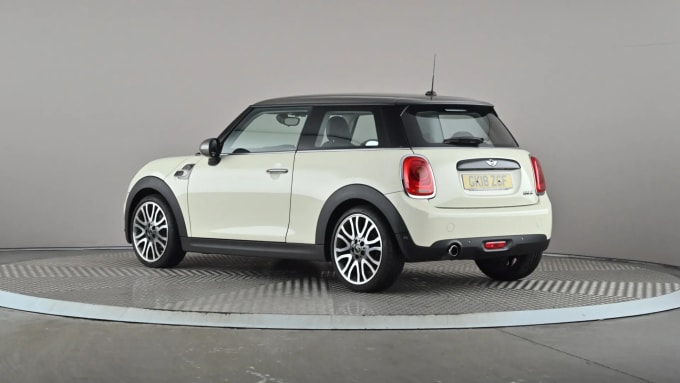 2018 Mini Hatch