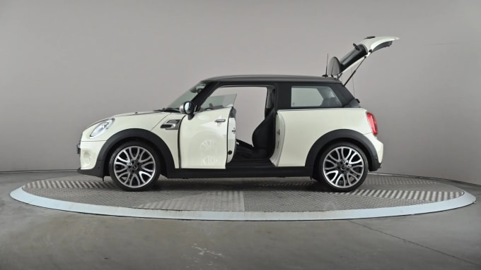 2018 Mini Hatch
