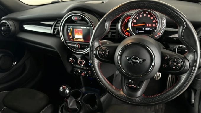 2020 Mini Hatch