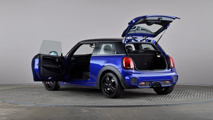 2018 Mini Hatch