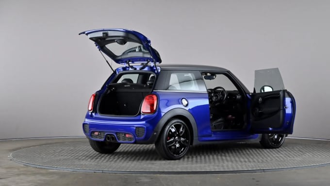 2018 Mini Hatch