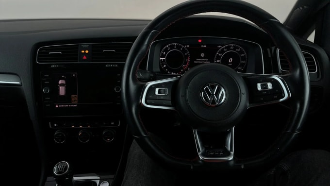 2019 Volkswagen Golf