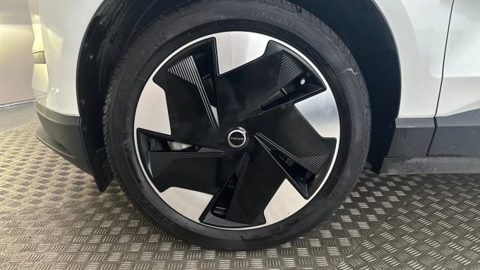 2024 Volvo Ex30
