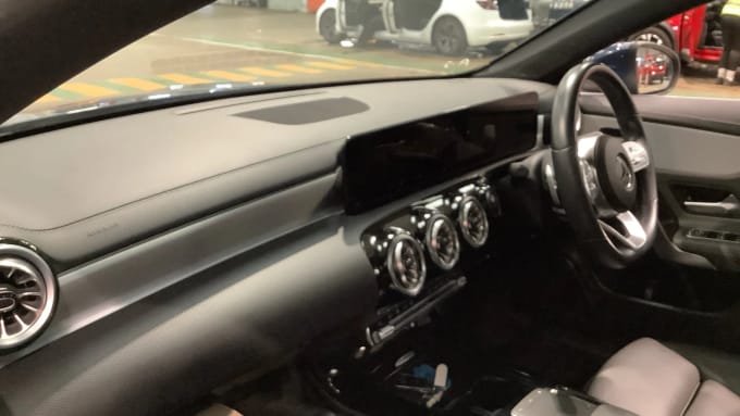 2022 Mercedes-benz Cla Class