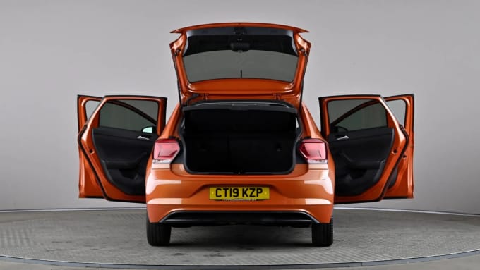 2019 Volkswagen Polo