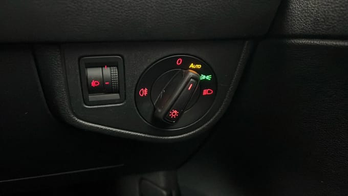2019 Volkswagen Polo