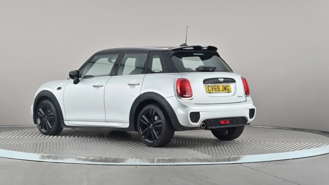 2019 Mini Hatch