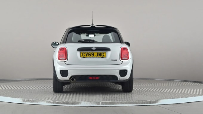 2019 Mini Hatch
