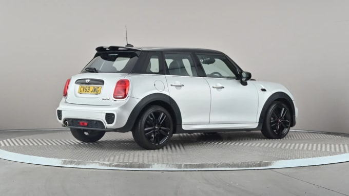 2019 Mini Hatch