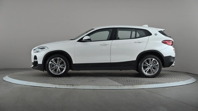 2021 BMW X2