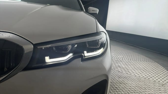 2021 BMW 3 Series