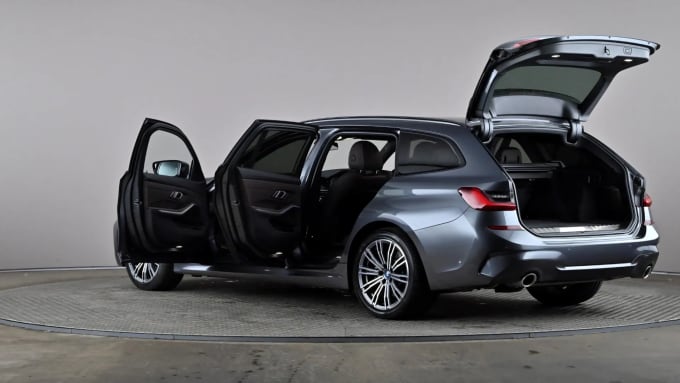 2022 BMW 3 Series Touring