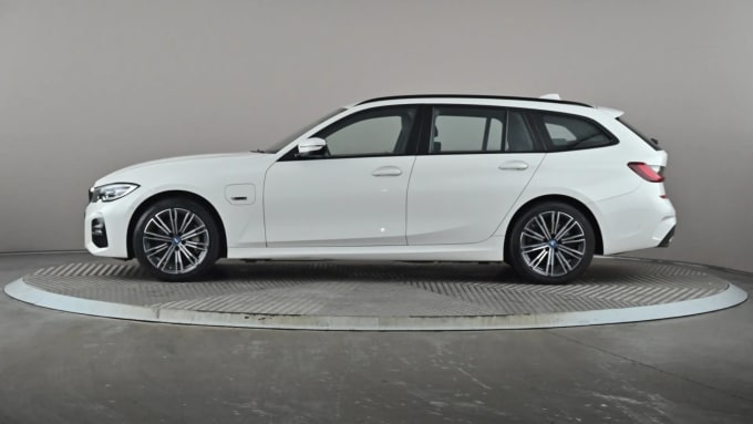 2022 BMW 3 Series Touring