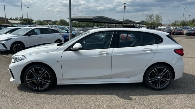 2022 BMW 1 Series