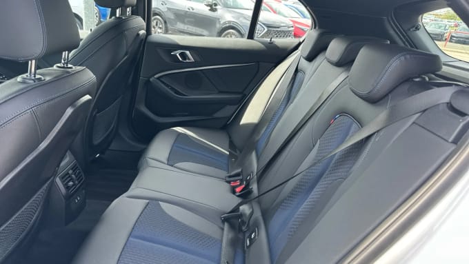 2022 BMW 1 Series