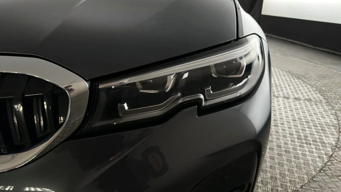 2021 BMW 3 Series Touring