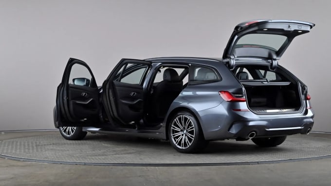 2021 BMW 3 Series Touring