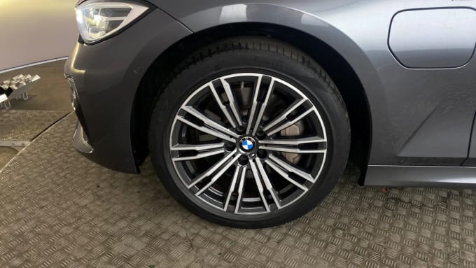 2021 BMW 3 Series Touring