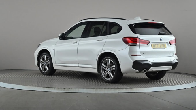 2022 BMW X1