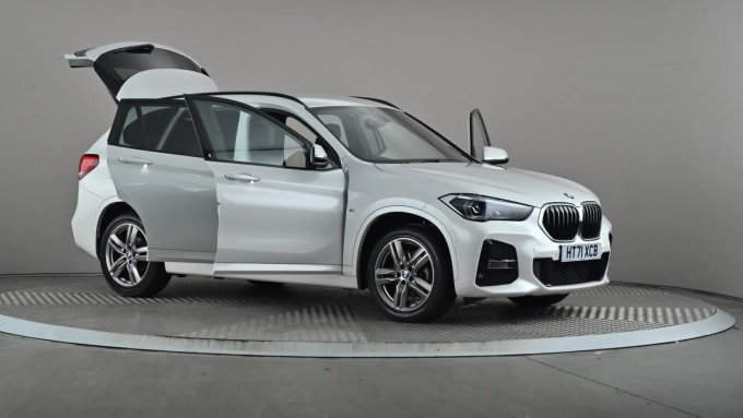 2022 BMW X1