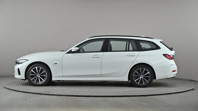 2022 BMW 3 Series Touring