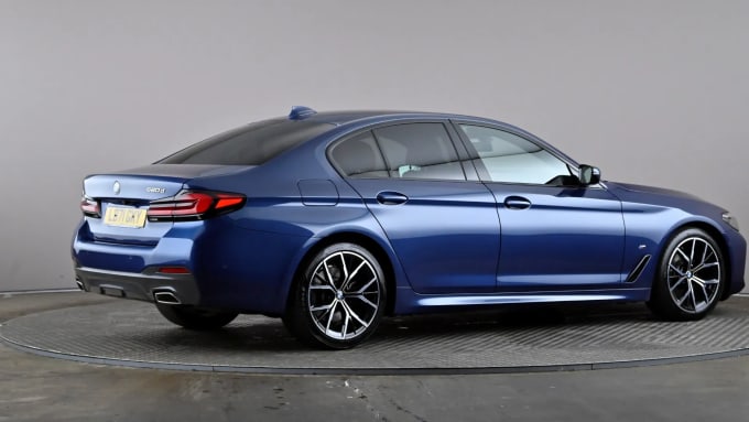 2022 BMW 5 Series