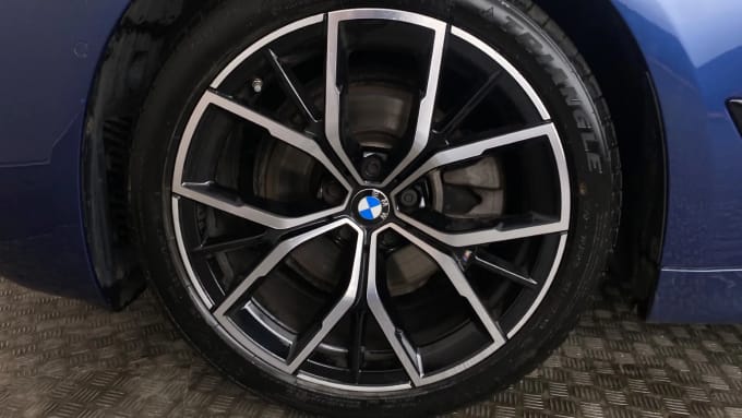 2022 BMW 5 Series