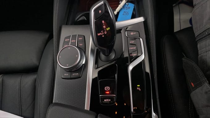 2022 BMW 5 Series