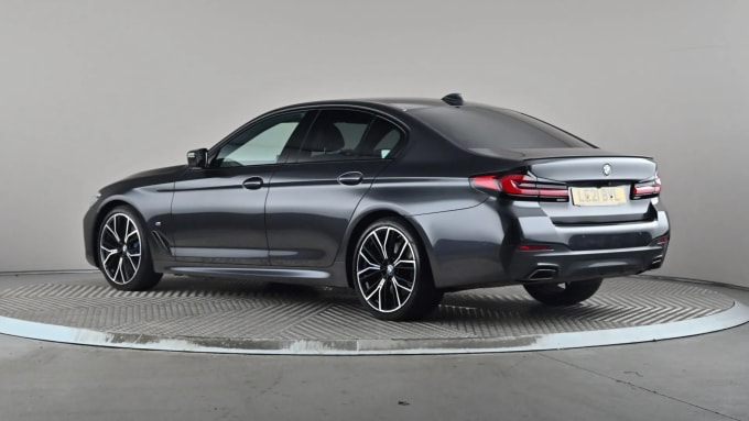 2021 BMW 5 Series