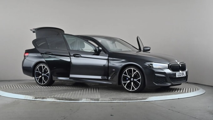 2021 BMW 5 Series