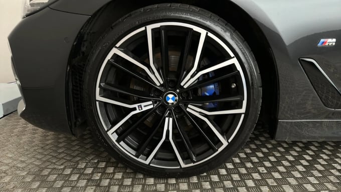 2021 BMW 5 Series