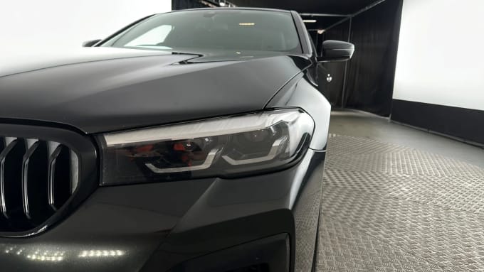 2021 BMW 5 Series