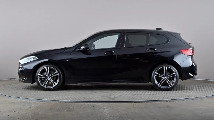 2024 BMW 1 Series