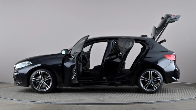 2024 BMW 1 Series