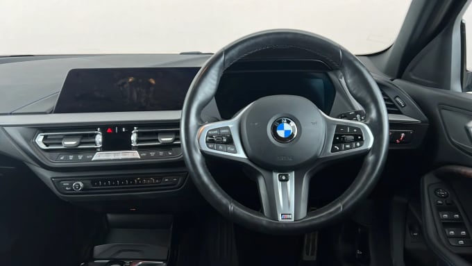 2024 BMW 1 Series