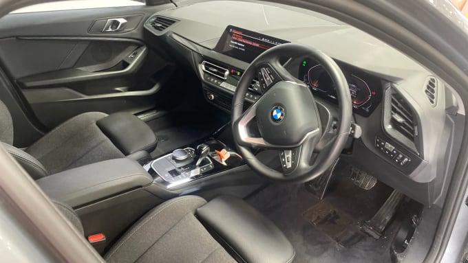 2024 BMW 1 Series