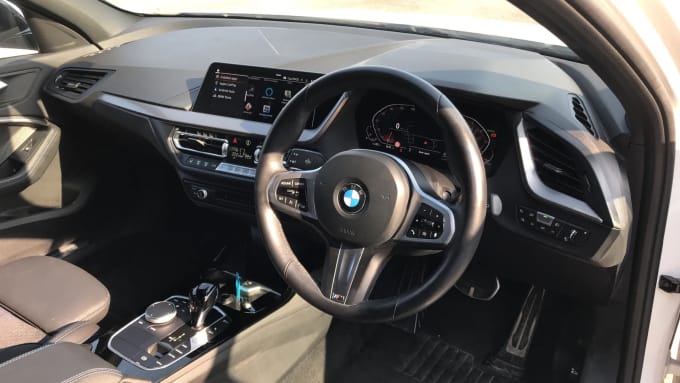 2024 BMW 1 Series