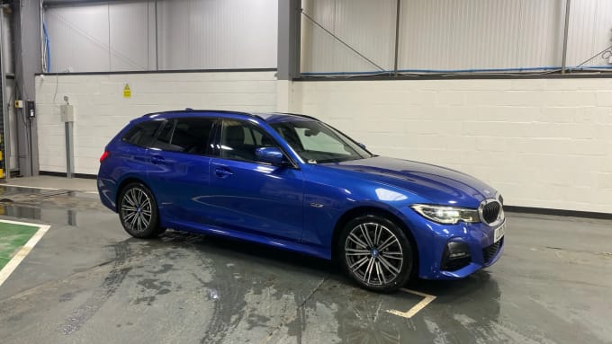 2022 BMW 3 Series Touring