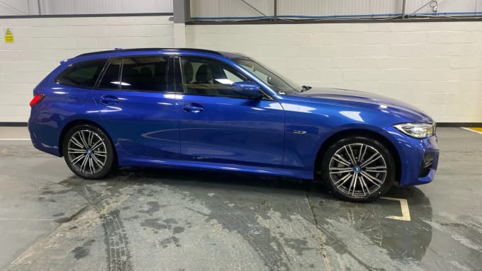2022 BMW 3 Series Touring
