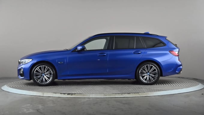 2022 BMW 3 Series Touring