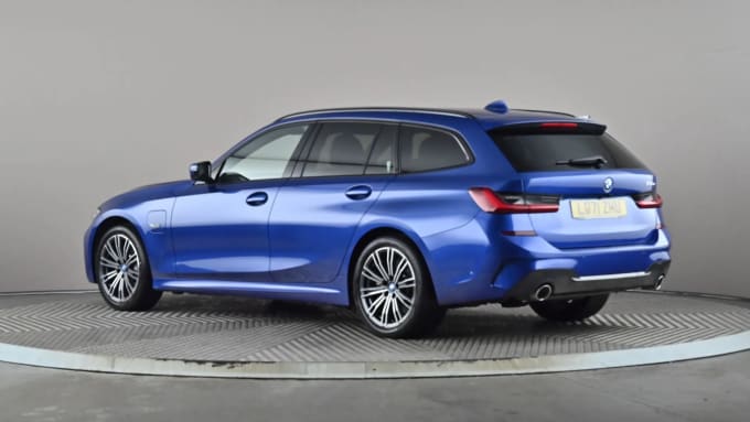 2022 BMW 3 Series Touring