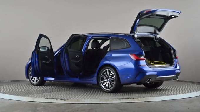 2022 BMW 3 Series Touring