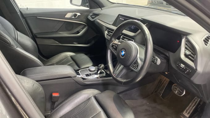 2021 BMW 1 Series