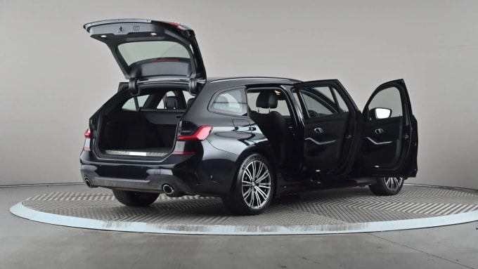 2021 BMW 3 Series Touring