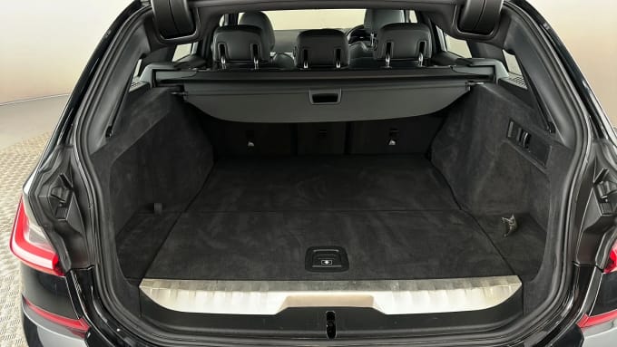 2021 BMW 3 Series Touring