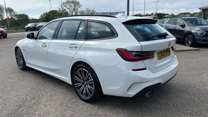 2022 BMW 3 Series Touring