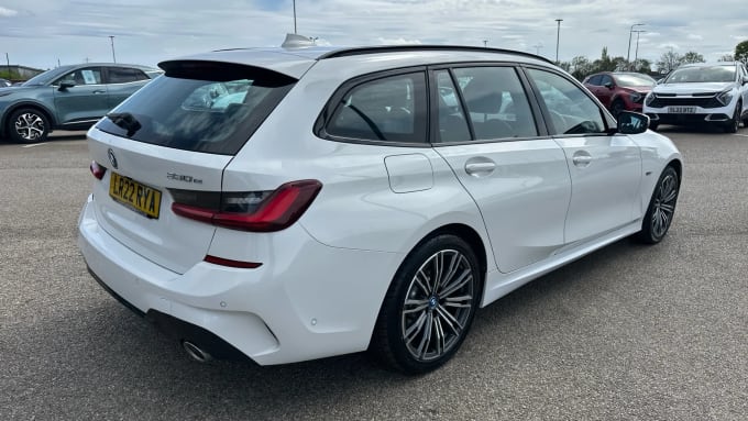 2022 BMW 3 Series Touring