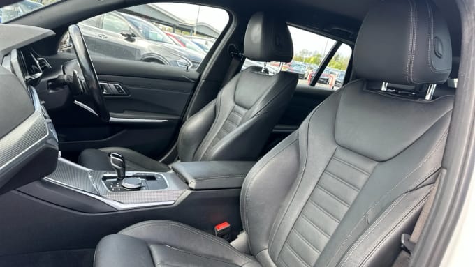 2022 BMW 3 Series Touring