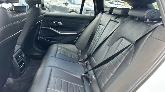 2022 BMW 3 Series Touring