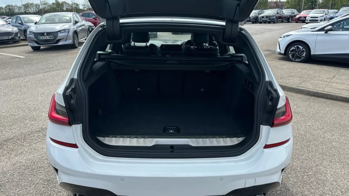 2022 BMW 3 Series Touring